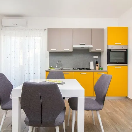 Split4me Apartman Split